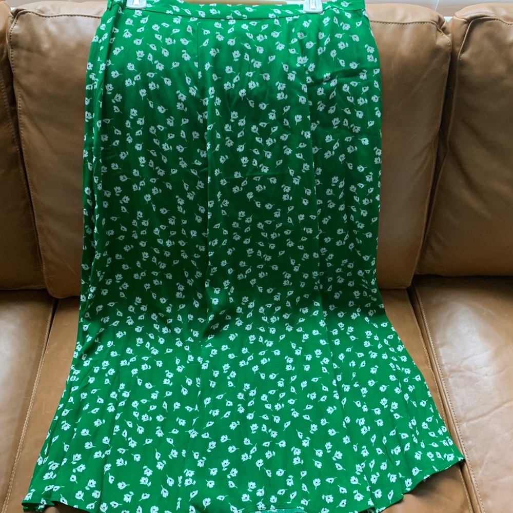 Maternity H&M skirt size medium